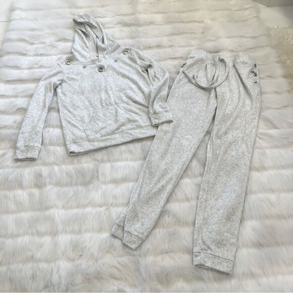 Malibu Sugar Gray Sweatpants Set (M) - Picture 1 of 9
